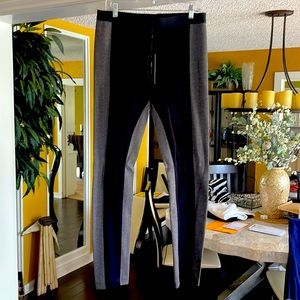 Awesome leggings never worn price tag on